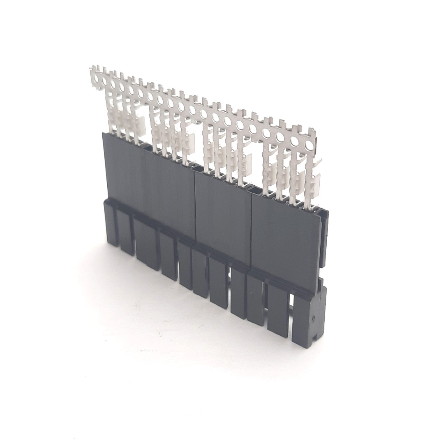 New – Open box Lot of 20 AMP 103945-3 4 Position Rectangular Plug Connectors 267V, 3A