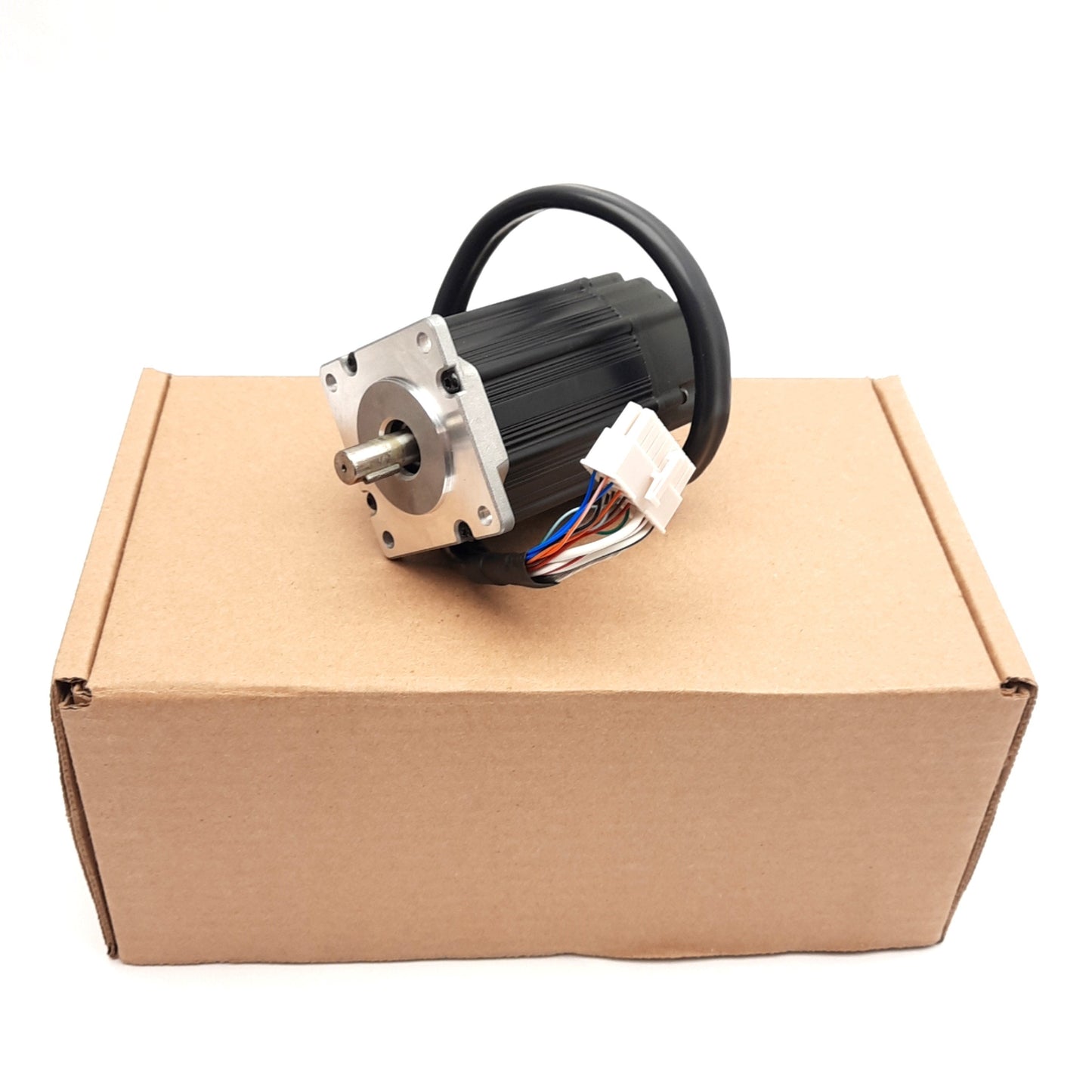 New – Open box Teknic M-2321P-LN-04K Servo Motor, 11.6V/krpm 8.5A, 6000rpm, 116.2oz-in, NEMA 23