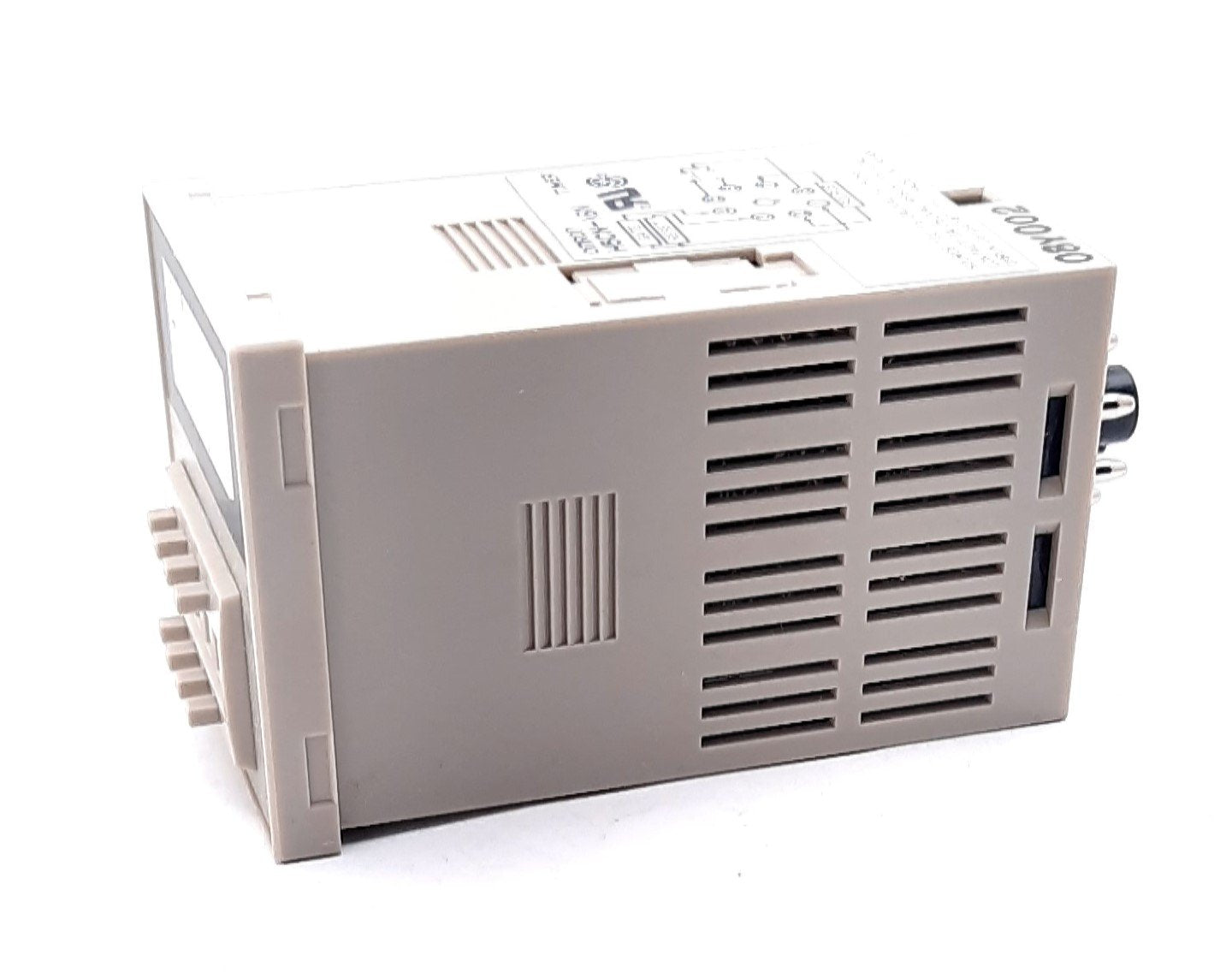 New Omron H5CN-XBN On-Delay Time Delay Relay SPDT 100-240VAC 3A @ 250VAC 8 Pin