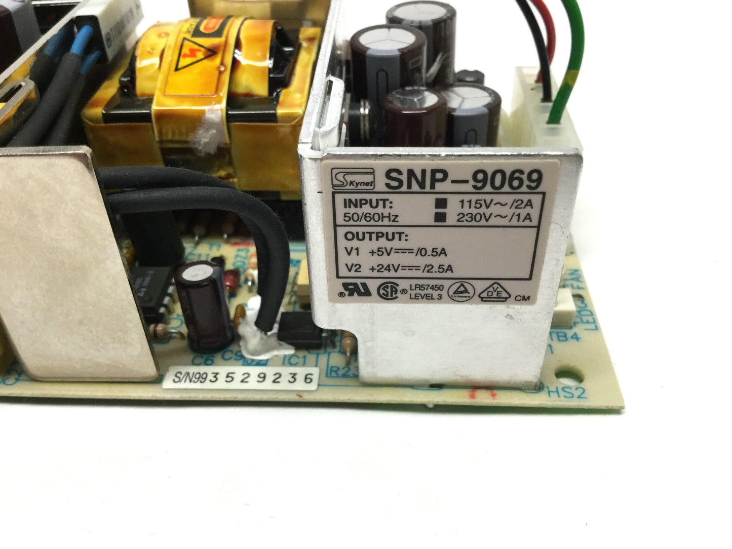 Used Skynet SNP-9069 Double Output Power Supply 115-230VAC In, 5/24VDC 0.5/2.5A Out
