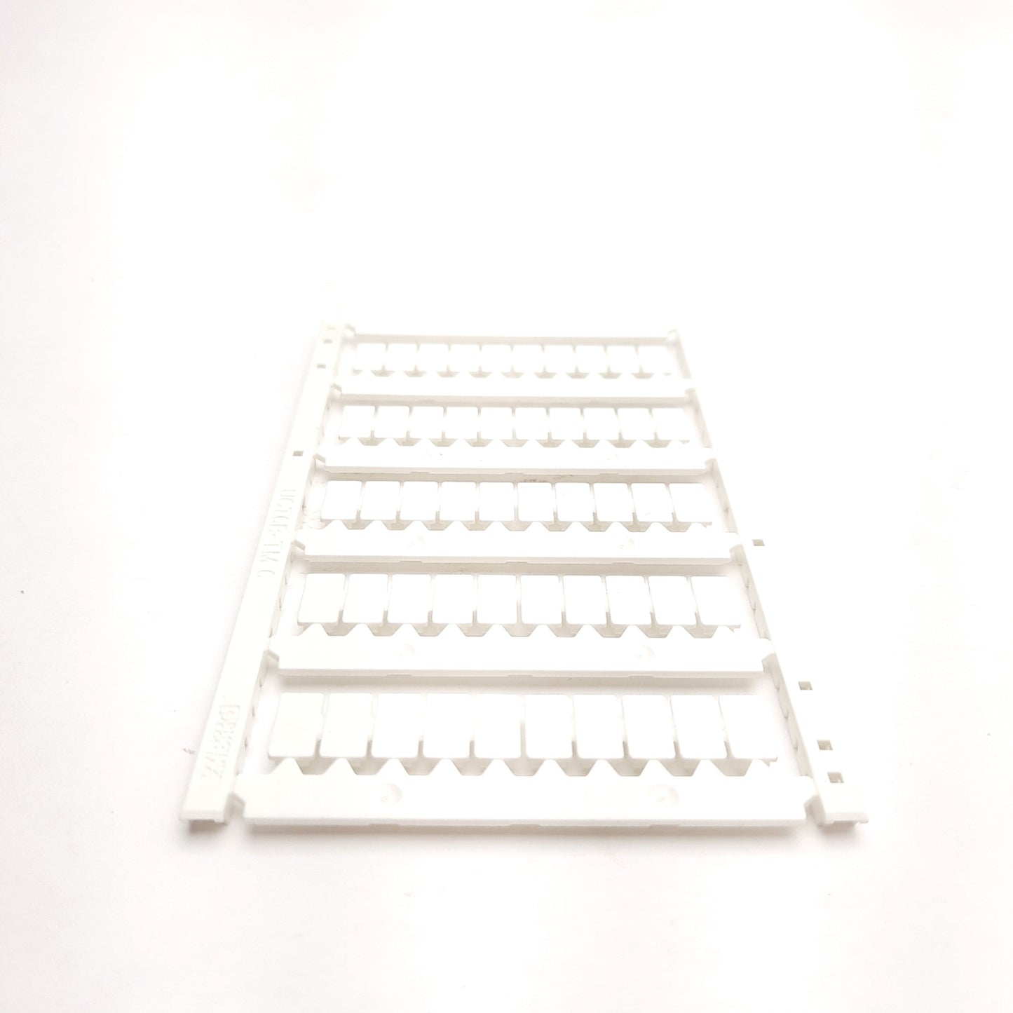 New – Open box Lot of 9 Phoenix Contact UCT6R-TM 6 Marker for Terminal Blocks, 6mm Block Width