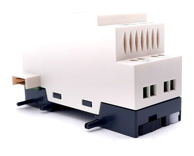 New Schneider Electric SR3 XT61BD Discrete IO Extension Module 24VDC, 4mA 240VAC 8A