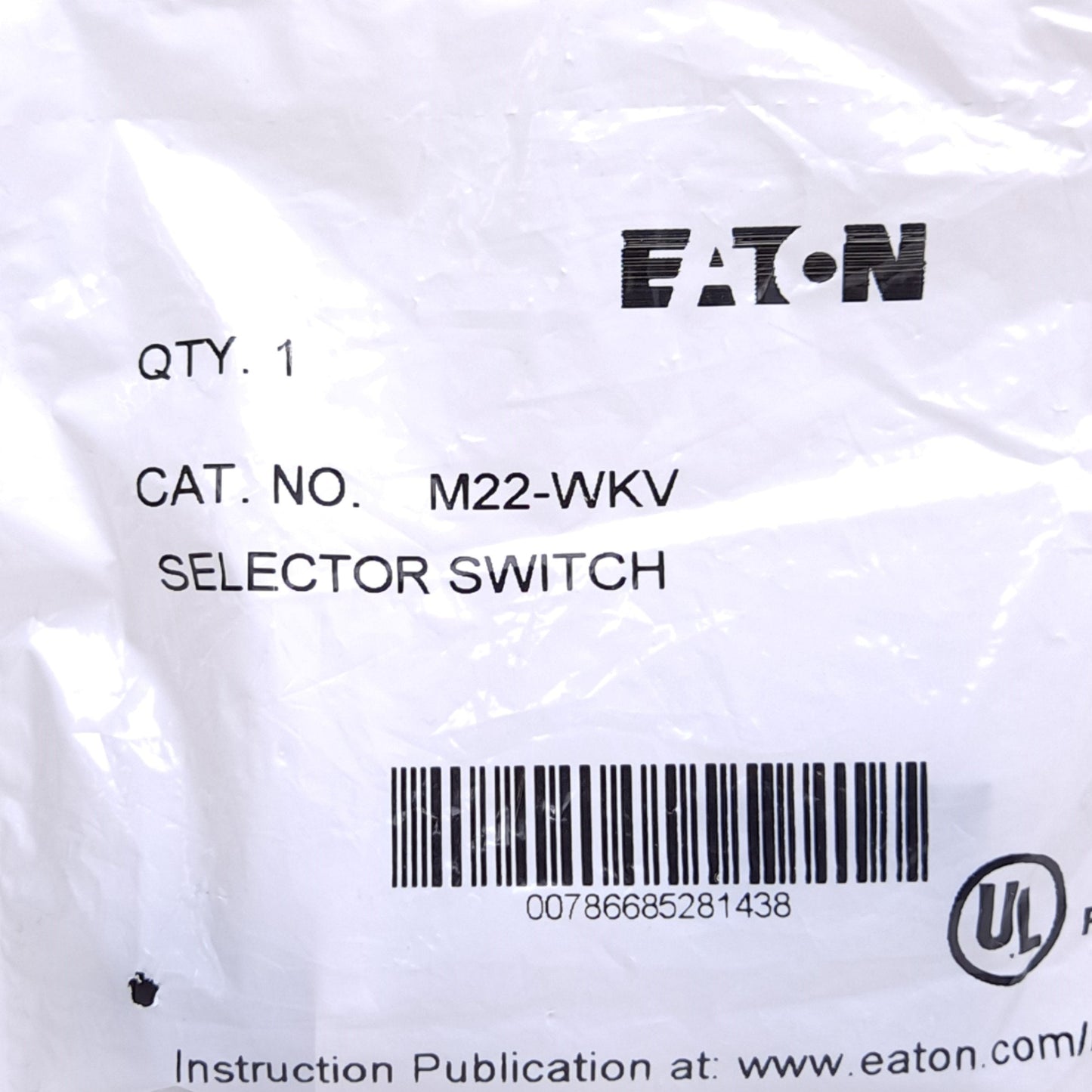 New Lot of 3 Eaton M22-WKV Selector Switch, Maintained, 2-Position, ø22.5mm Mounting