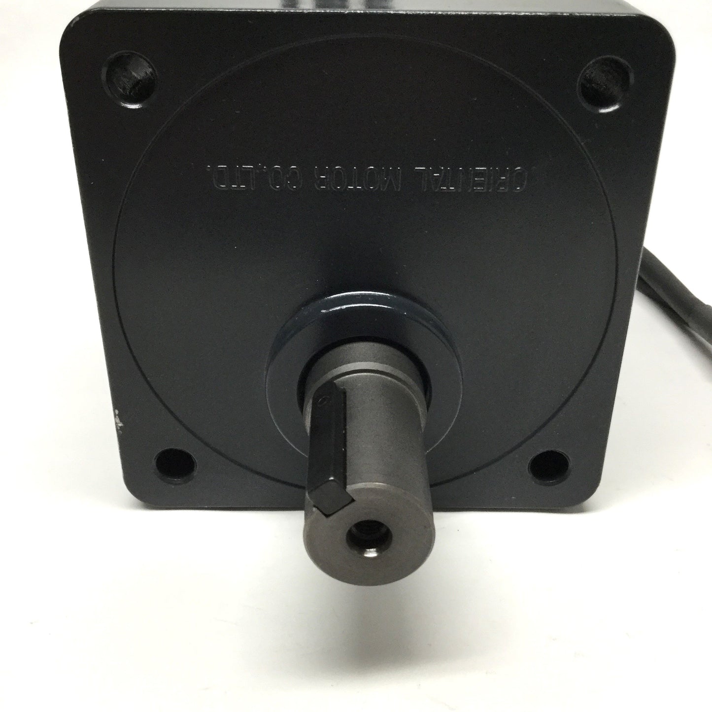 Used Oriental Vexta BLFM6200-GFS Brushless DC Motor 240V 200W w/ 10:1 Gearhead Box