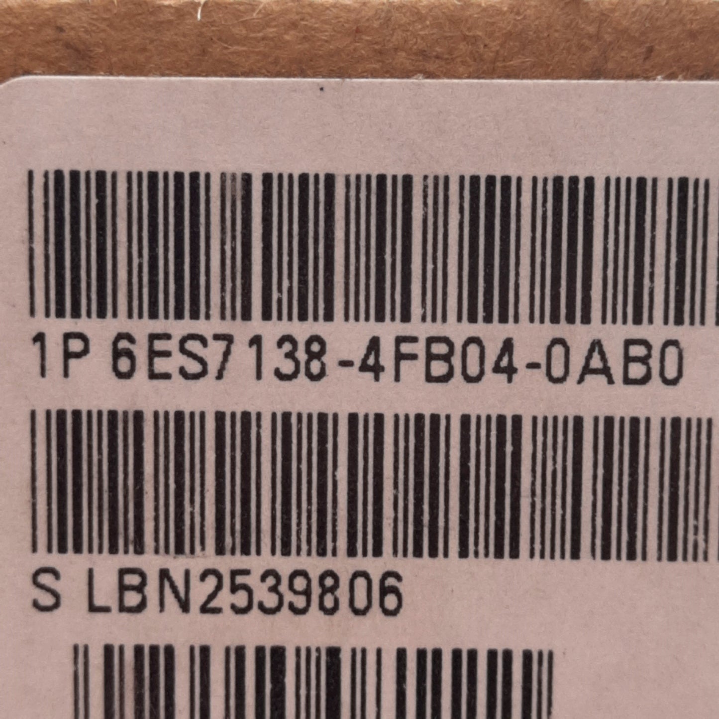 New Siemens 6ES7 138-4FB04-0AB0 Simatic ET 200S Digital Output Module, 24VDC 2A