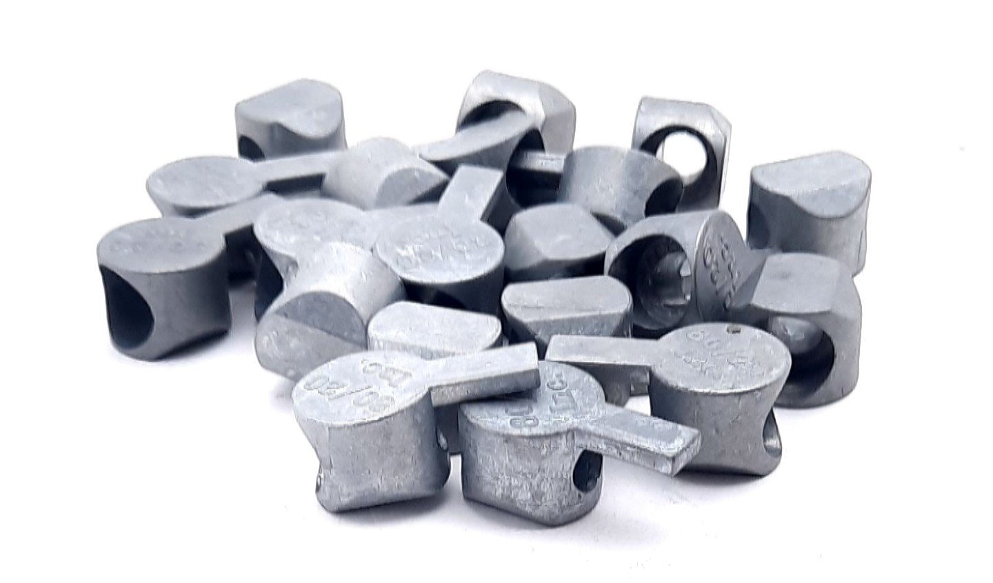 Used Lot of 20 80/20 3361 15 Series Bright Anchor Fastener 1.383”