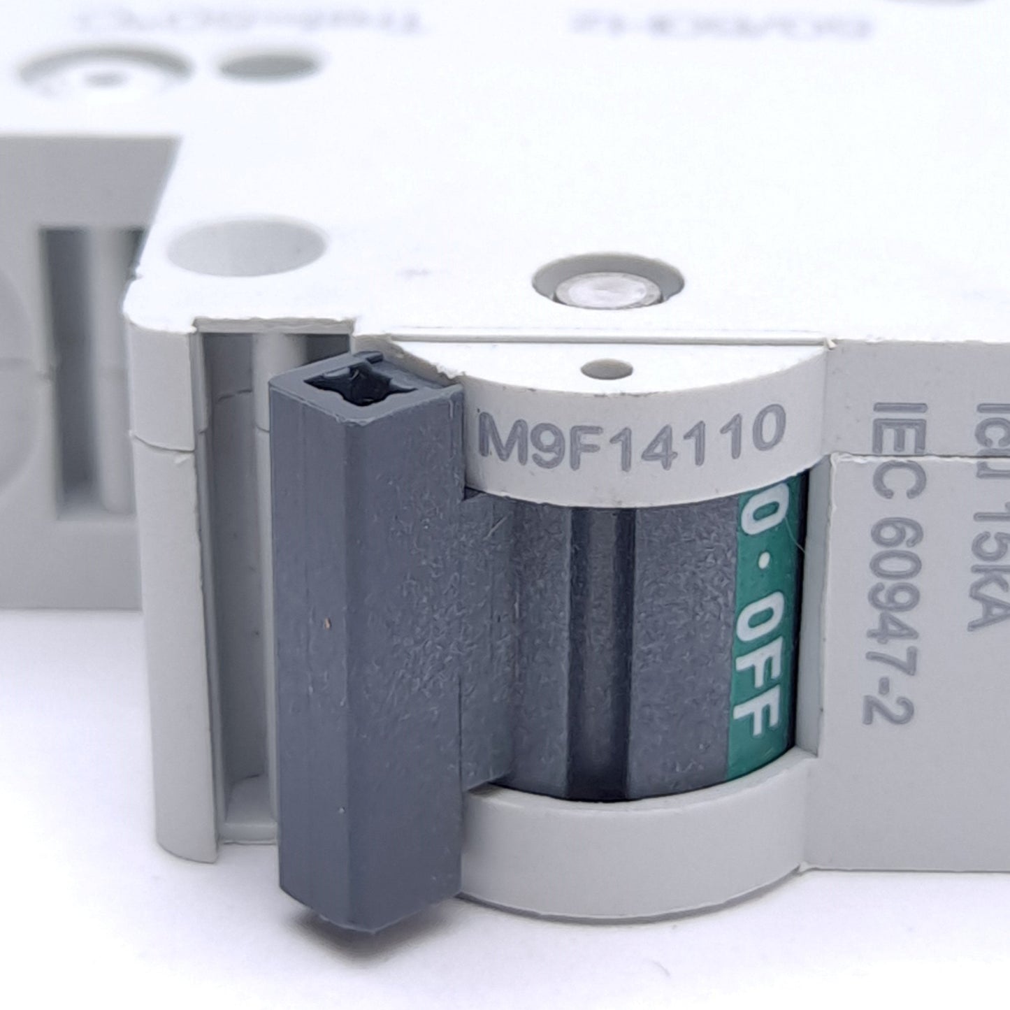 New – Open box Schneider Electric M9F14110 Circuit Breaker, 1-Pole, 240VAC 10A, C-Curve