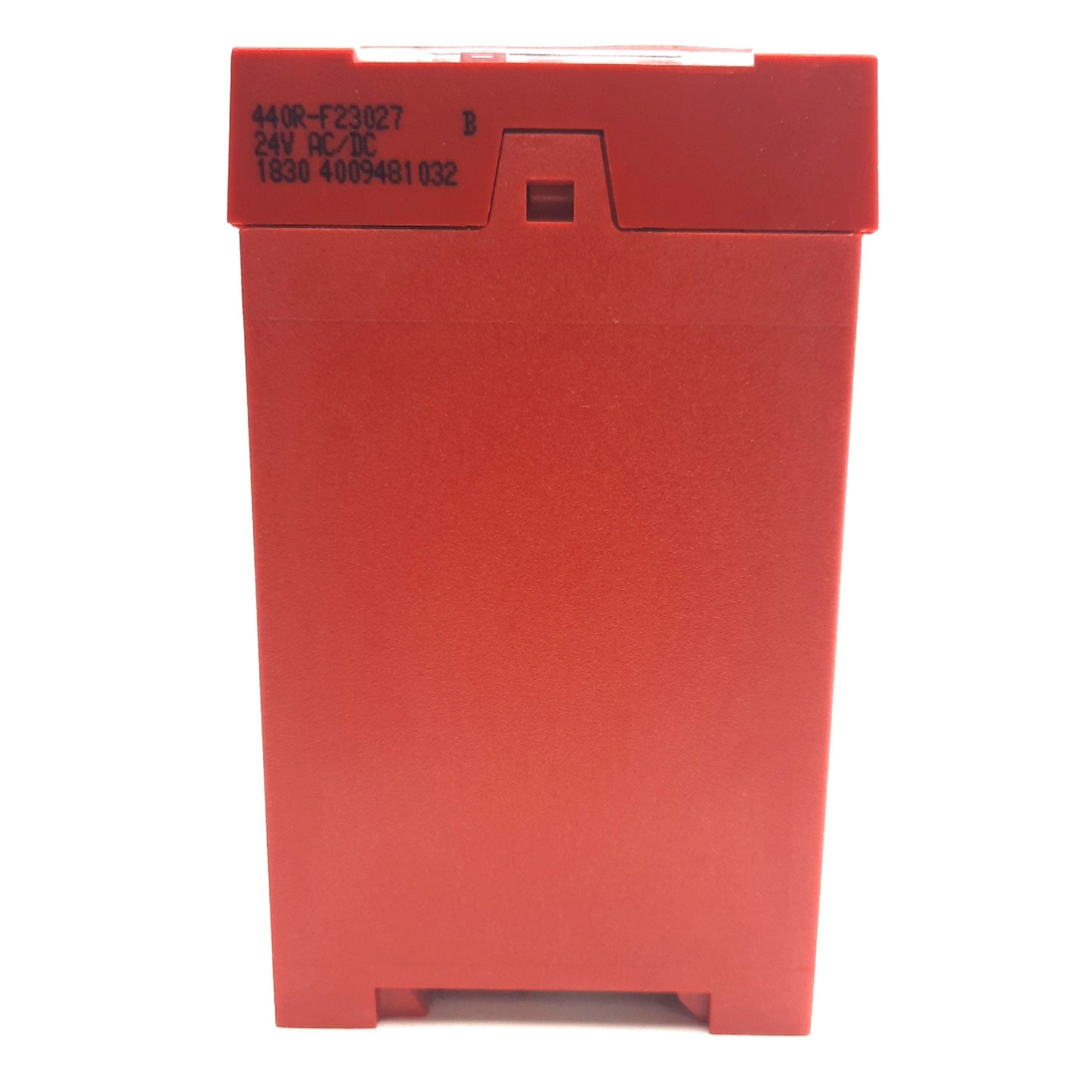 New – Open box Allen Bradley 440R-F23027 Safety Relay, 24V AC/DC Supply, 4A 250VAC, DIN Rail