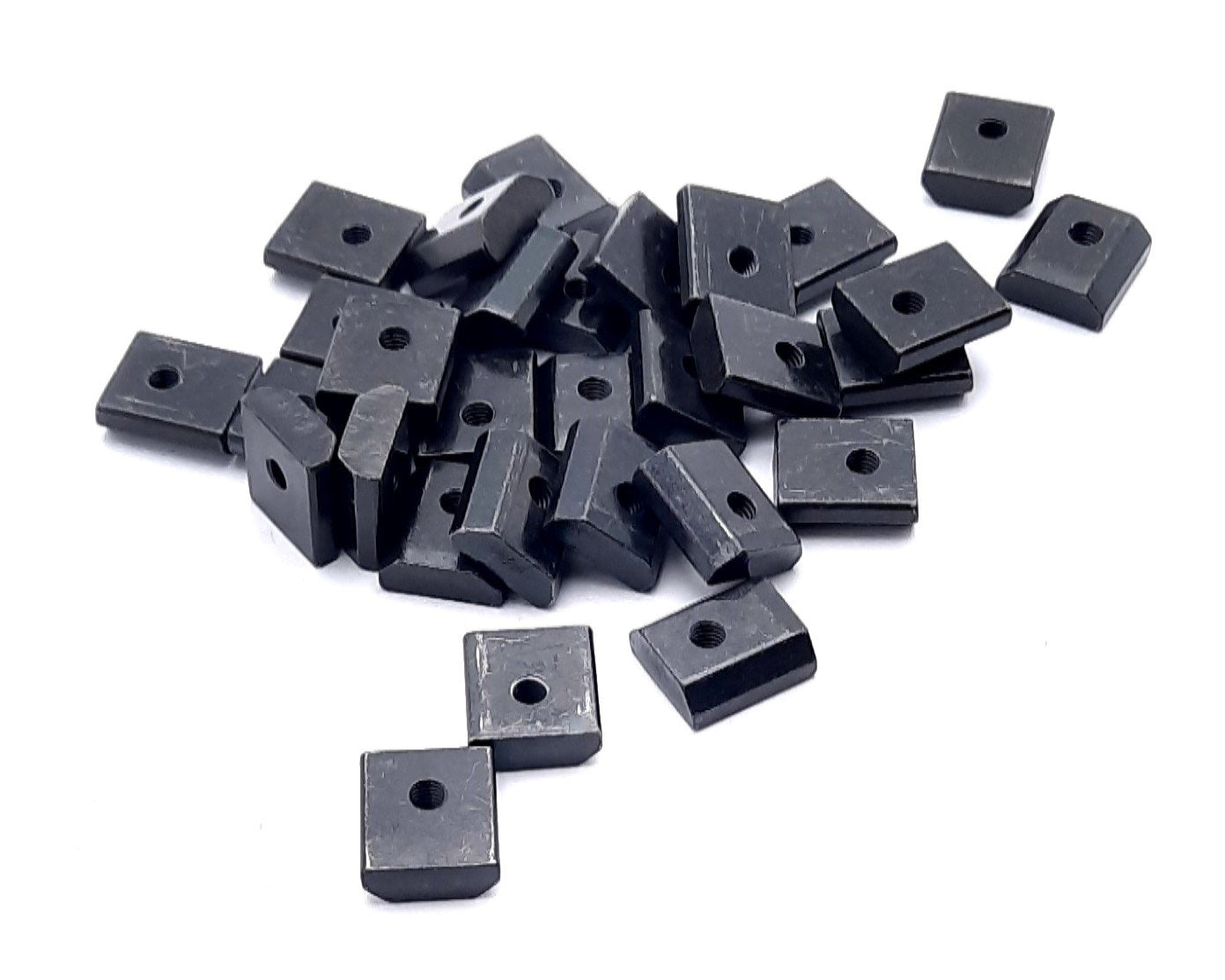 Used Lot of 30 80/20 3201 Standard Slide-in T-Nut 15 Series 10-32 .700"x.625"x.243"