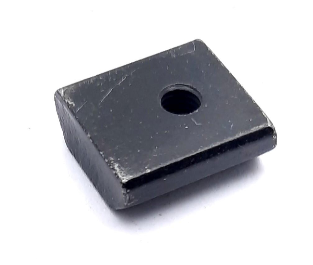 Used Lot of 30 80/20 3201 Standard Slide-in T-Nut 15 Series 10-32 .700"x.625"x.243"