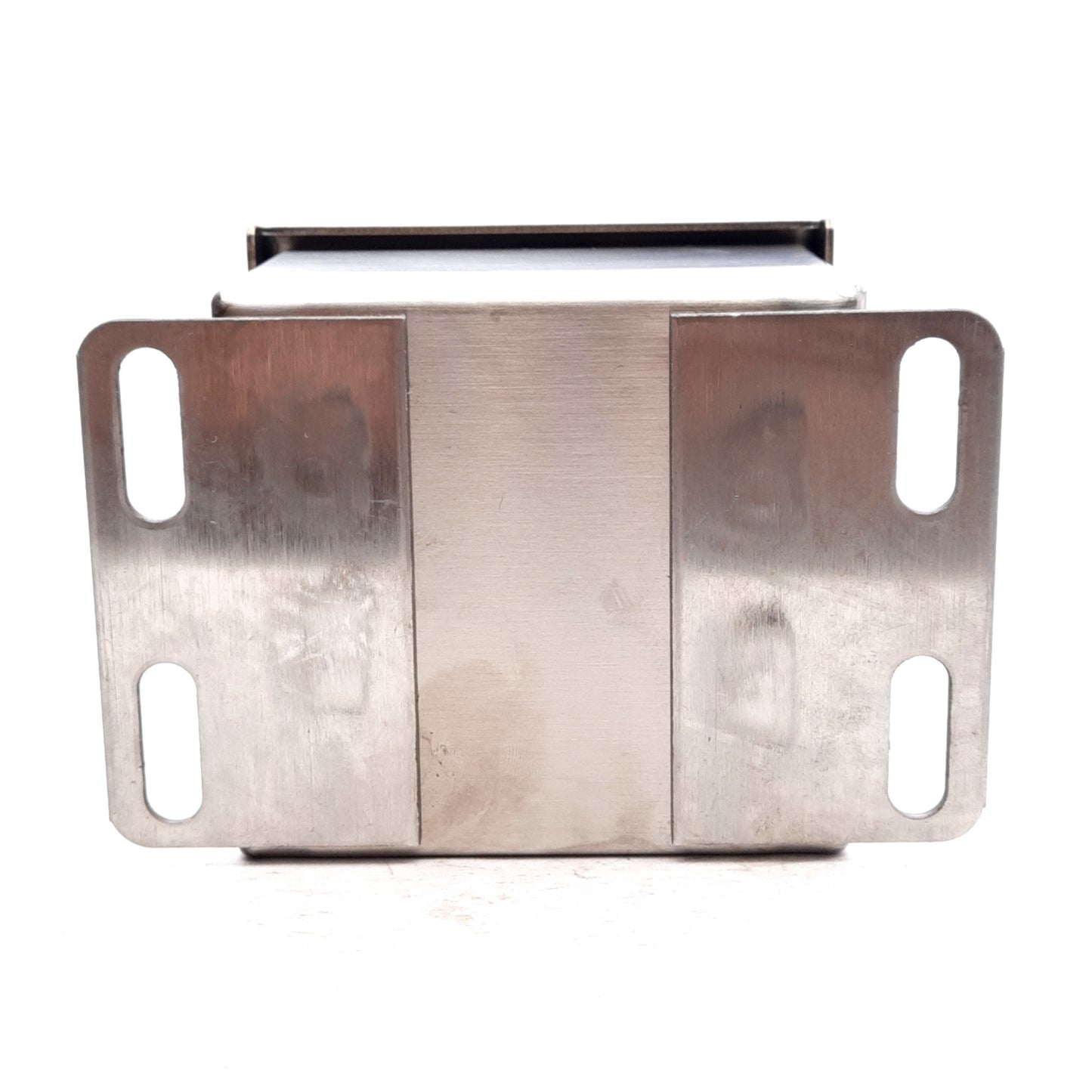 New Saginaw SCE-1PBSSI Stainless Steel Pushbutton Enclosure, 3.5x3.25x2.75in, IP66