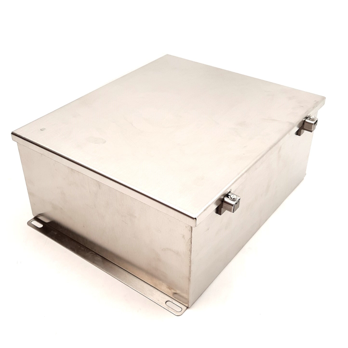 New Saginaw SCE-1412CHNFSS S.S. CHNF Enclosure, 14.13 x 12 x 6in, NEMA 3R 12 4 & 4X