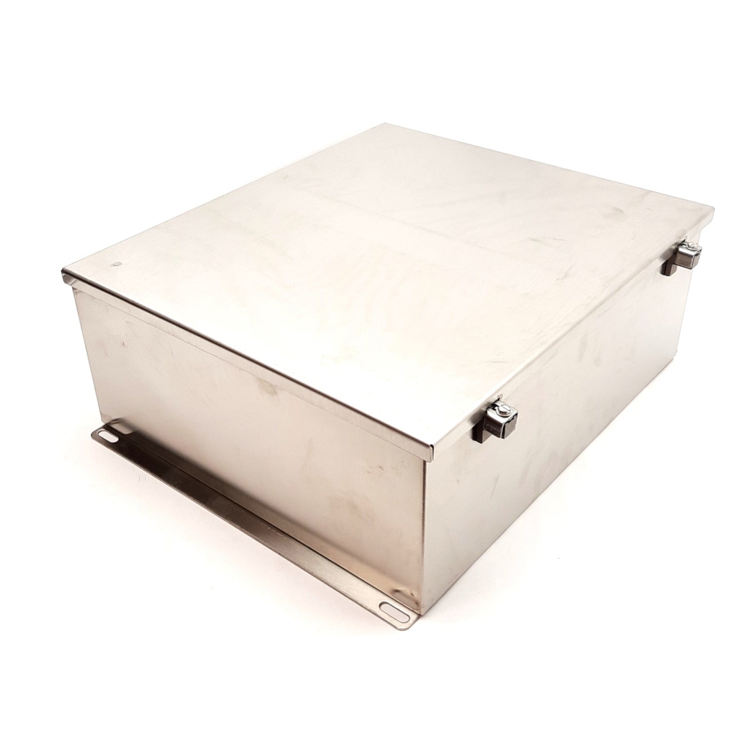 New Saginaw SCE-1614CHNFSS6 316SS CHNF Enclosure, 16.13x14x6in, NEMA 3R 12 4 & 4X