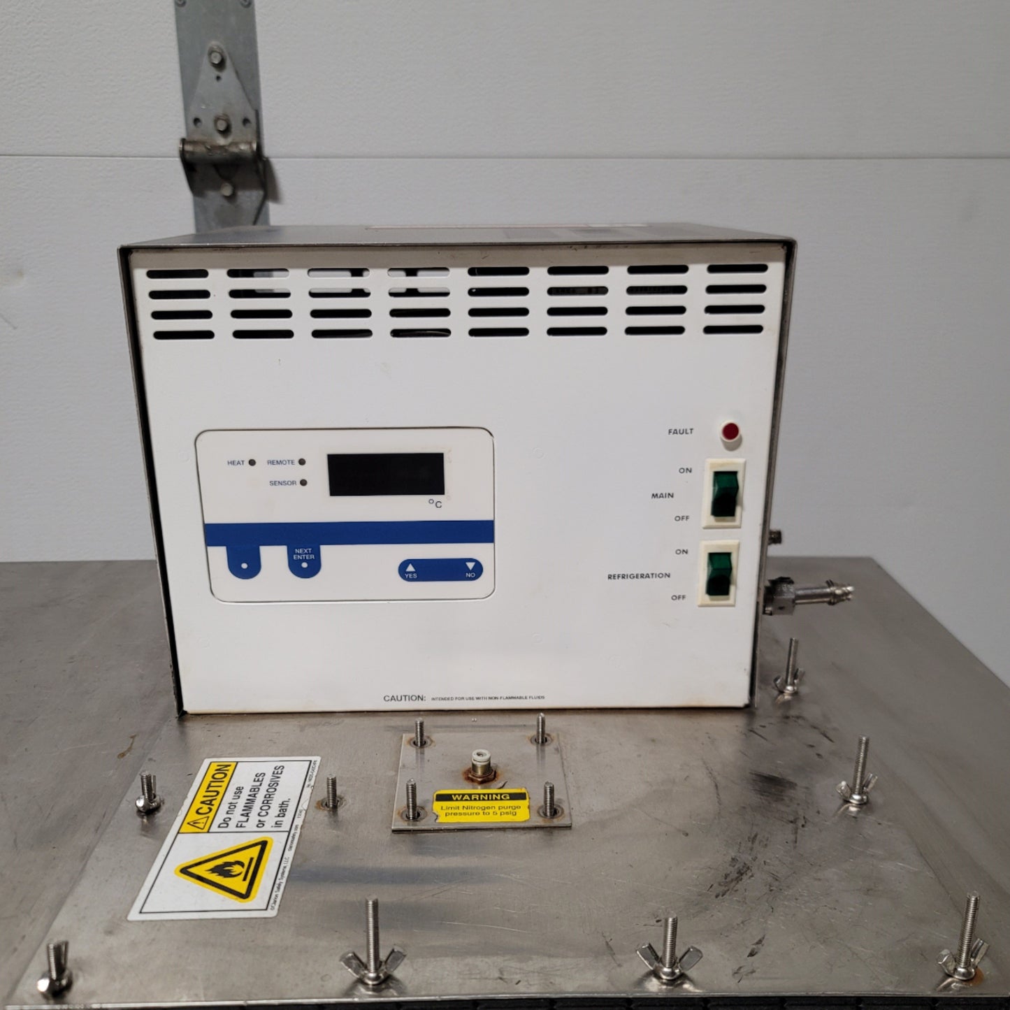 Used Thermo Scientific ULT-95 Ultra Low Temperature Bath Circulator -30 to -90°C 230V