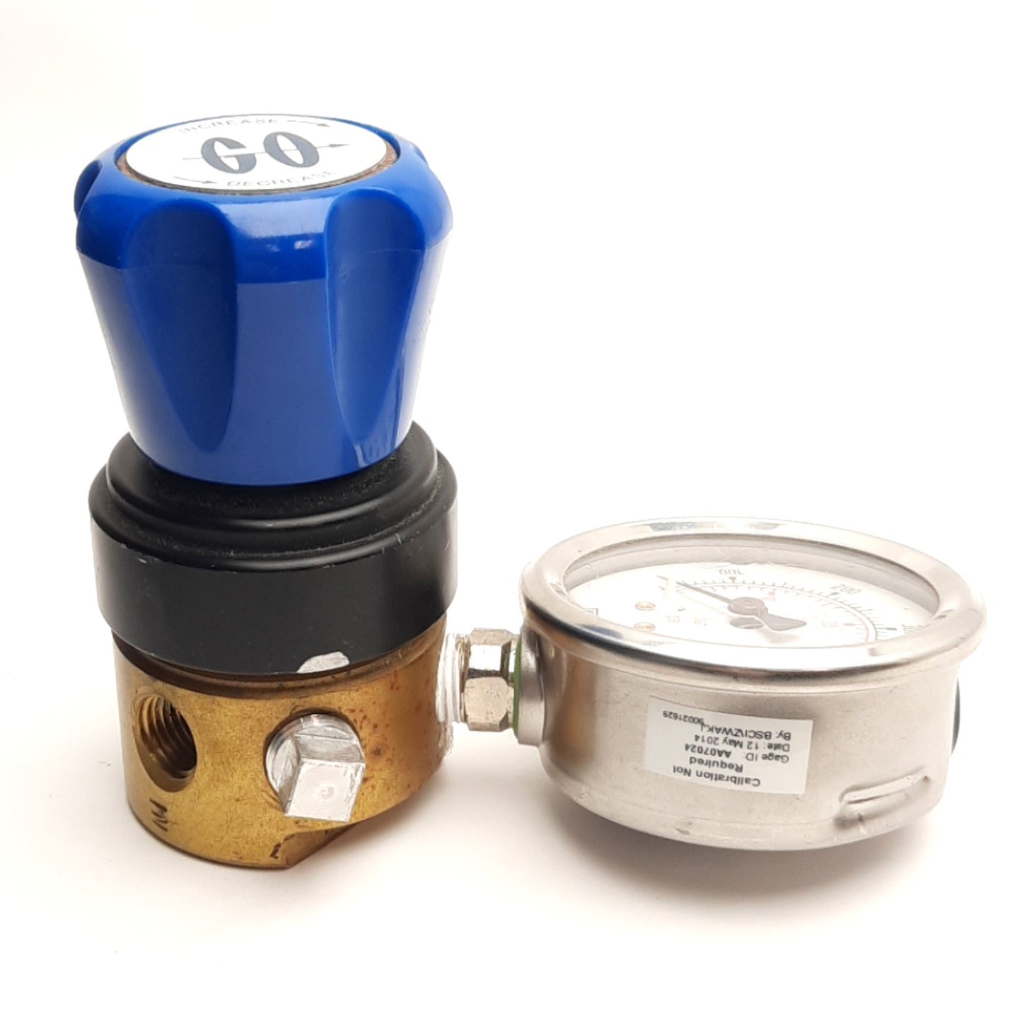 Used GO Inc 106026-CGA-540 Gas Regulator w/ Gauge, 0-250psig Outlet, 3000psi Inlet