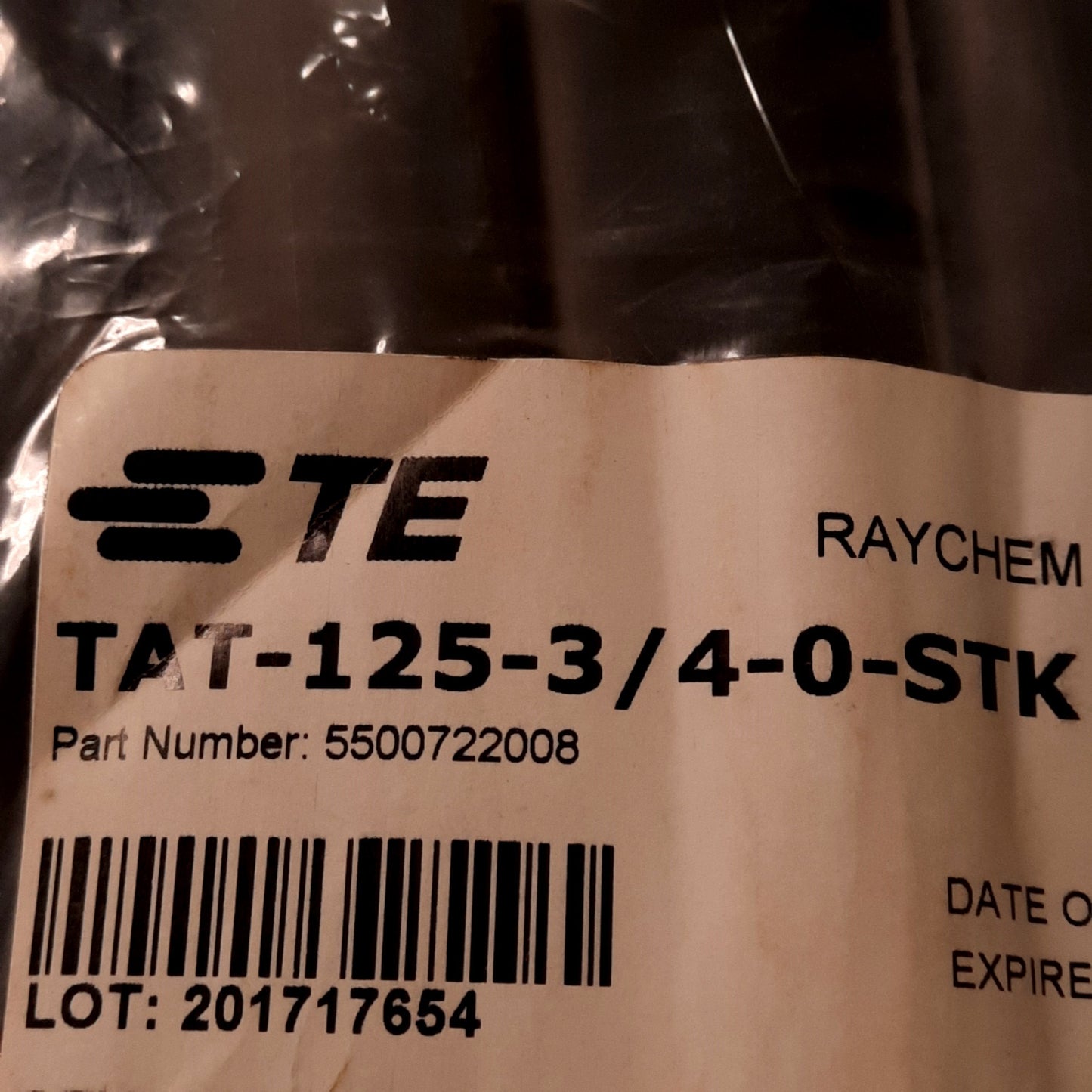 New – Open box Lot of 2 TE TAT-125-3/4-0-STK Heat Shrink Tubes 2:1, 95°C Shrink, ø3/4in x 4ft
