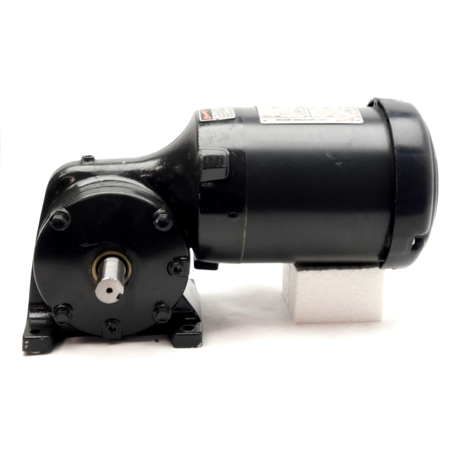 New – Open box Browning RD0002 Motor & Z03-E436-N Synchrogear Reducer, 39:1, 208-230/460VAC