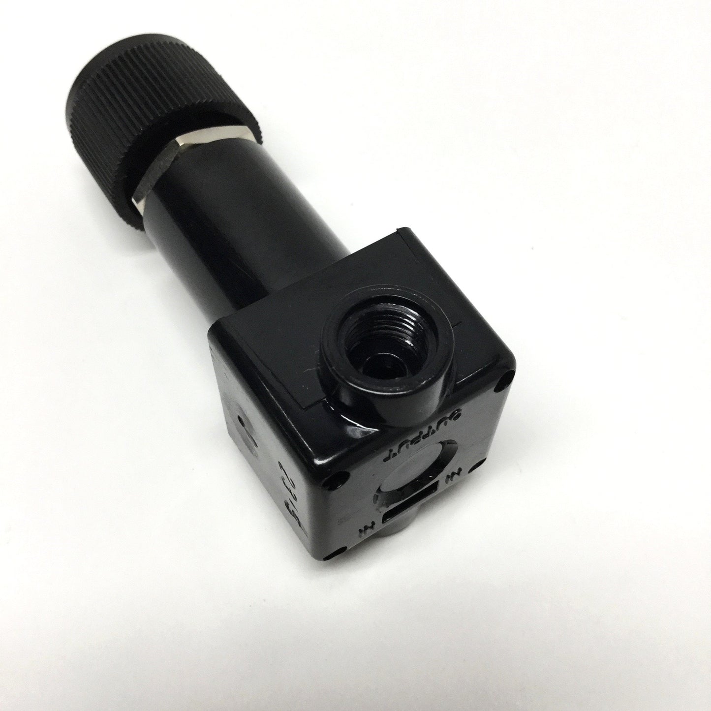 Used AirTrol V-800-30 Mini Vacuum Regulator, Constant Bleed, 28 LPM, 30inHg, 1/8" NPT