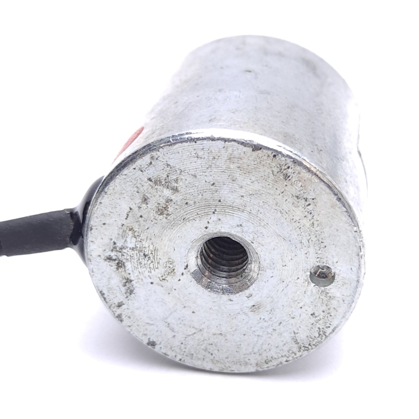 Used Magnetech R-1212-24 Round Electromagnet, 24VDC, 50lbs Holding, ø1-1/4in
