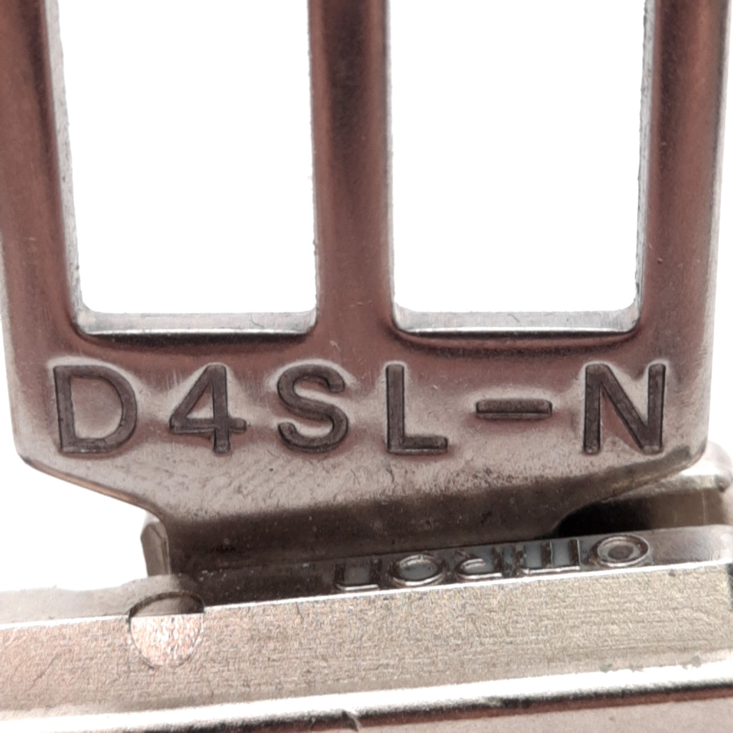 Used Omron Automation D4SL-NK3 Operation Key For Safety Interlock Switch, Metal