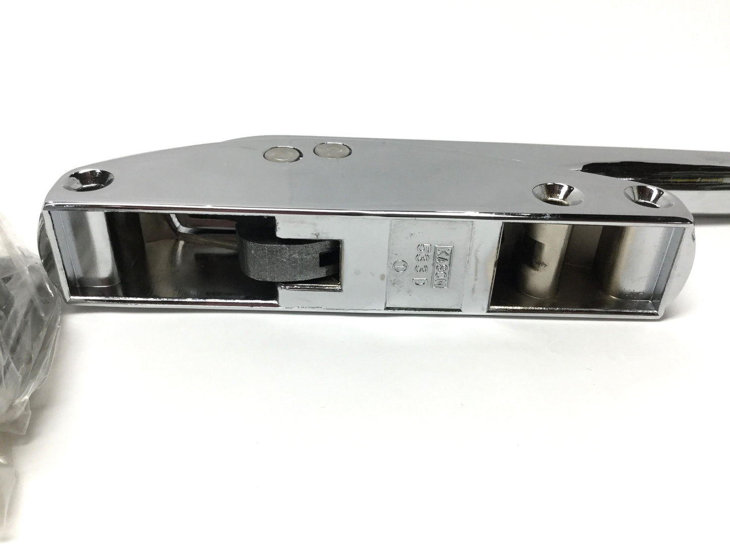 New – Open box Kason 533D Edgemount Mechanical Trigger-Action Latch, Polished Chrome w/Strike