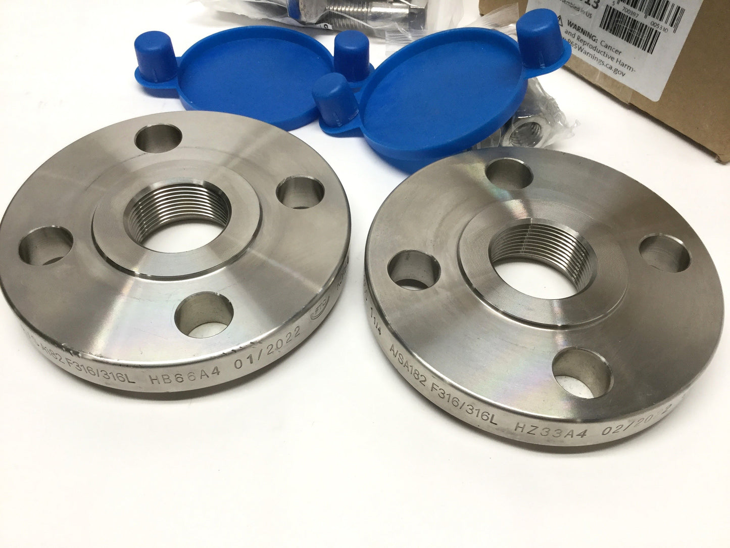 New – Open box Grundfos 91129013 Stainless Steel 316 Threaded Flange Kit, 1-1/4" NPT, 300lb