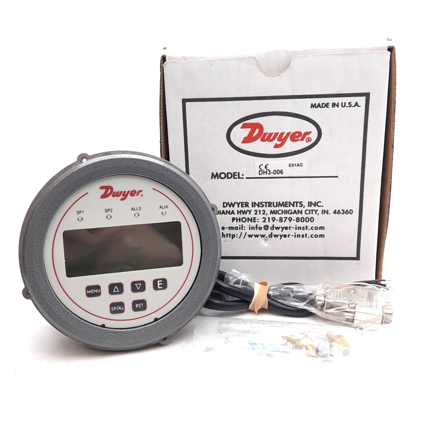 New Dwyer DH3-006 Differential Pressure Controller, 0-5in w.c., 1/8in NPT, 12-24V
