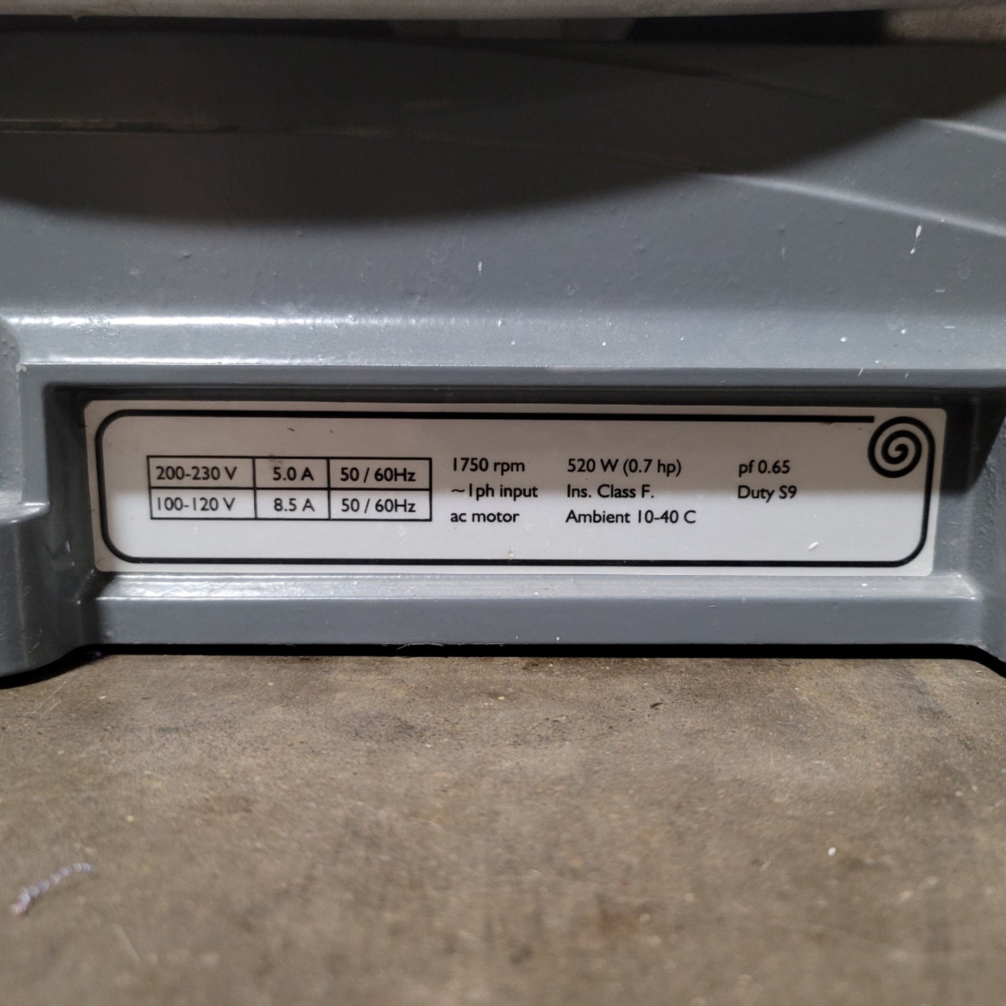 Used BOC Edwards XDS35I Dry Scroll Vacuum Pump 21CFM 0.008 Torr 0.7HP 100-240VAC 1Ph