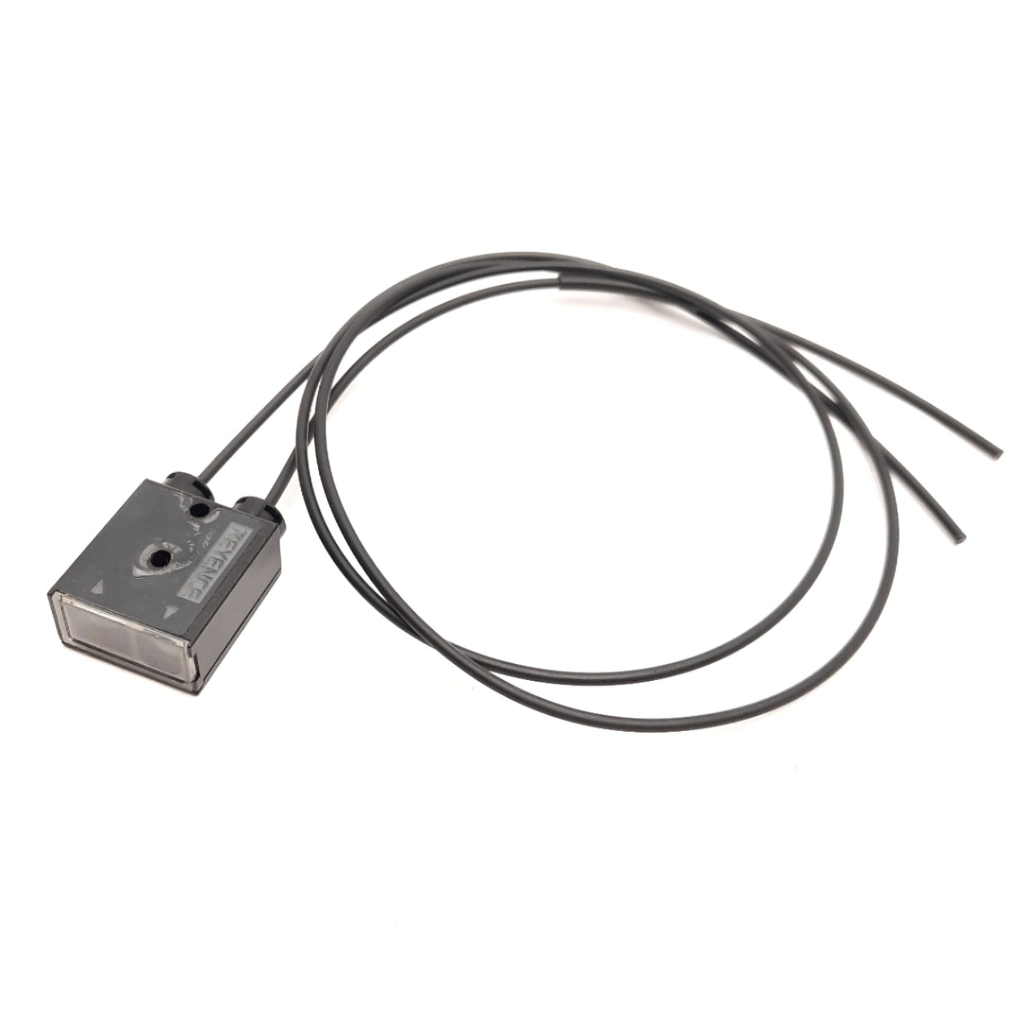 Used Lot of 2 Keyence CZ-40 Reflective Sensor Head, 70mm Detecting Area, 6mm Spot Min