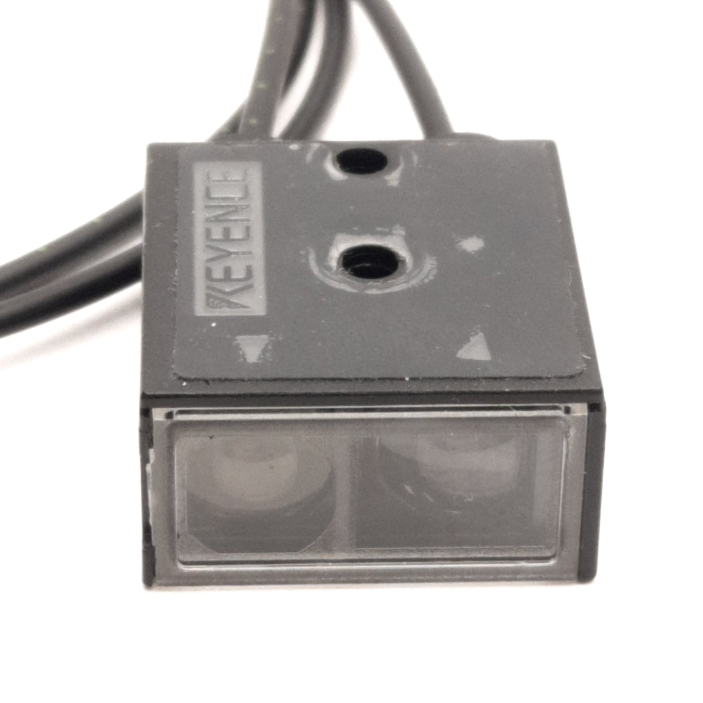 Used Lot of 2 Keyence CZ-40 Reflective Sensor Head, 70mm Detecting Area, 6mm Spot Min