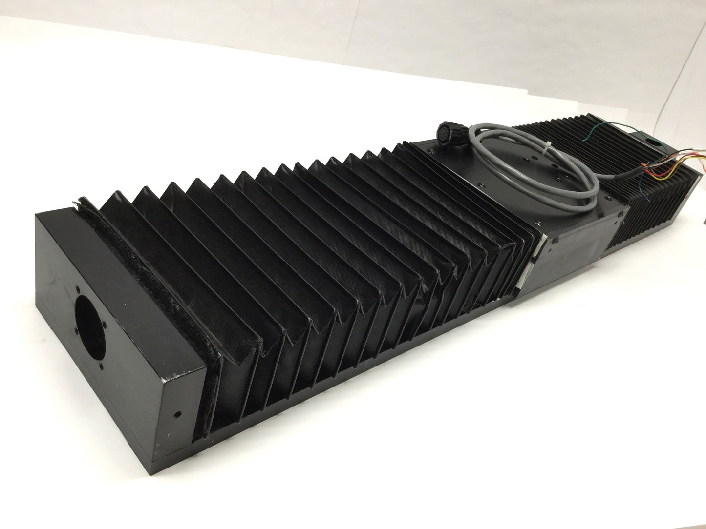 Used Parker 506020ST-ES-D2 Ballscrew Round Rail Linear Actuator 20" Travel, NEMA 23