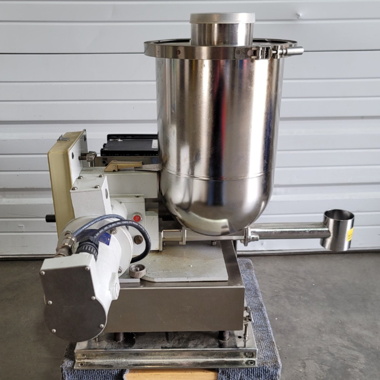 Used K-Tron K-CL-24-KT20 Compact Loss In Weight Twin Screw Feeder 0.13-3PPH