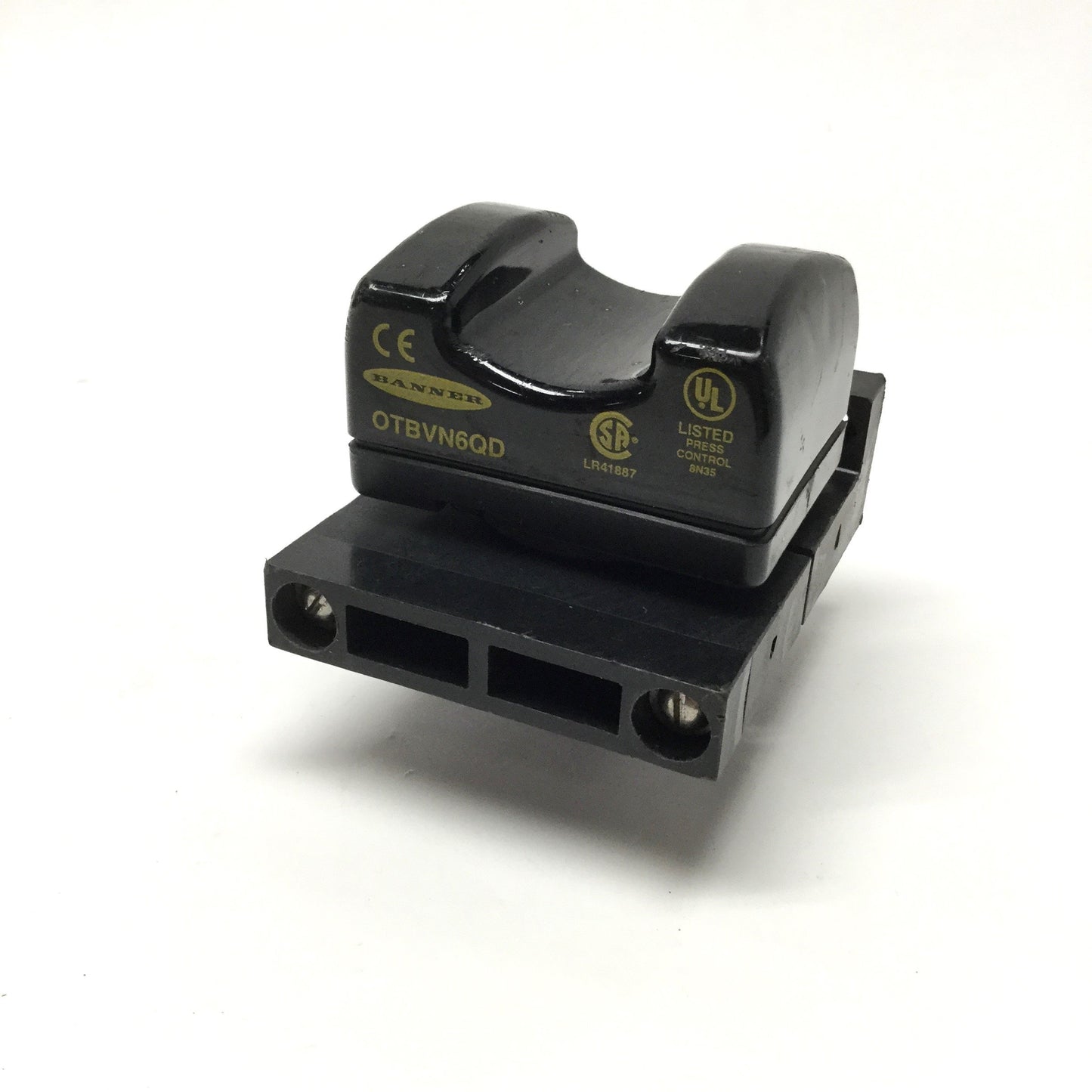 Used Banner OTBVN6QD Opto-Touch Momentary Action Switch 10-30VDC, NPN w/ Swivel Mount