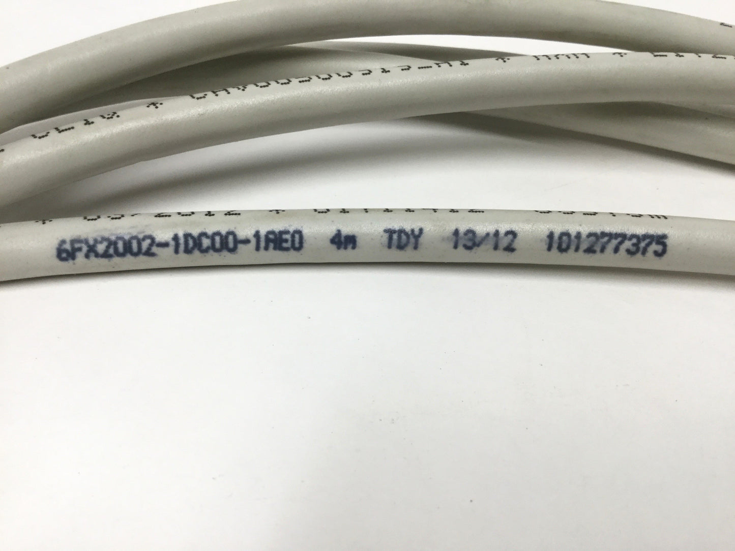 Used Siemens 6FX2002-1DC00-1AE4 DRIVE-CLiQ Signal Cable RJ45 (x2), 4m Length, w/o 24V