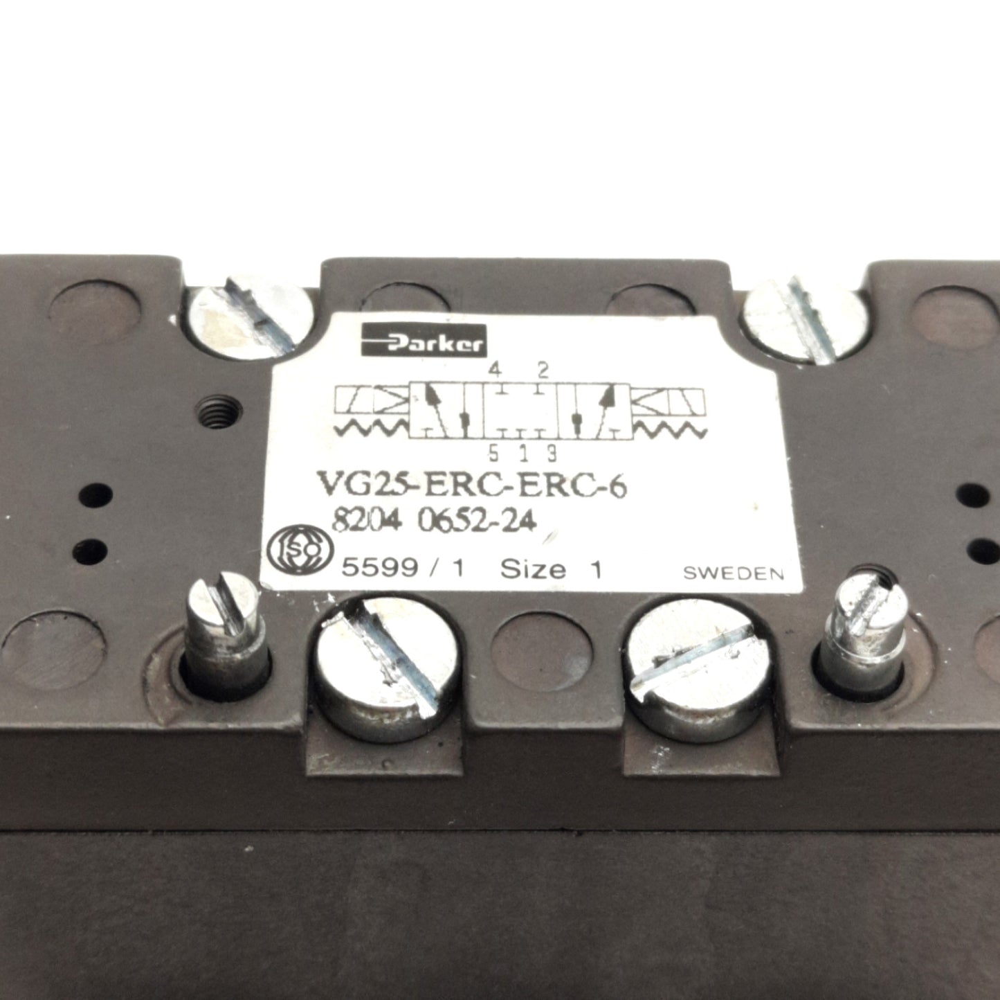 Used Parker VG25-ERC-ERC-6 FlexFlow Diectional Control Valve, 3-Pos 5-Port, G1/4