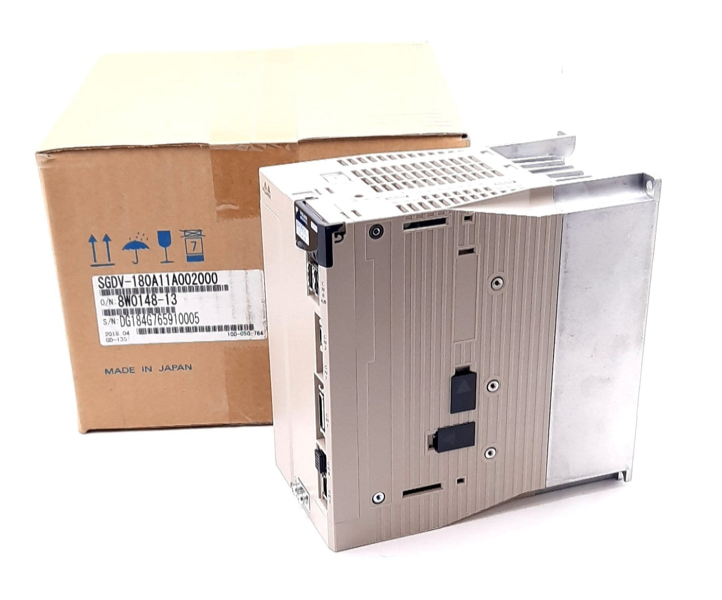 New Yaskawa SGDV-180A11A002000 AC Motion Servo Drive 3 Phase 170-253VAC 18.5A 42A