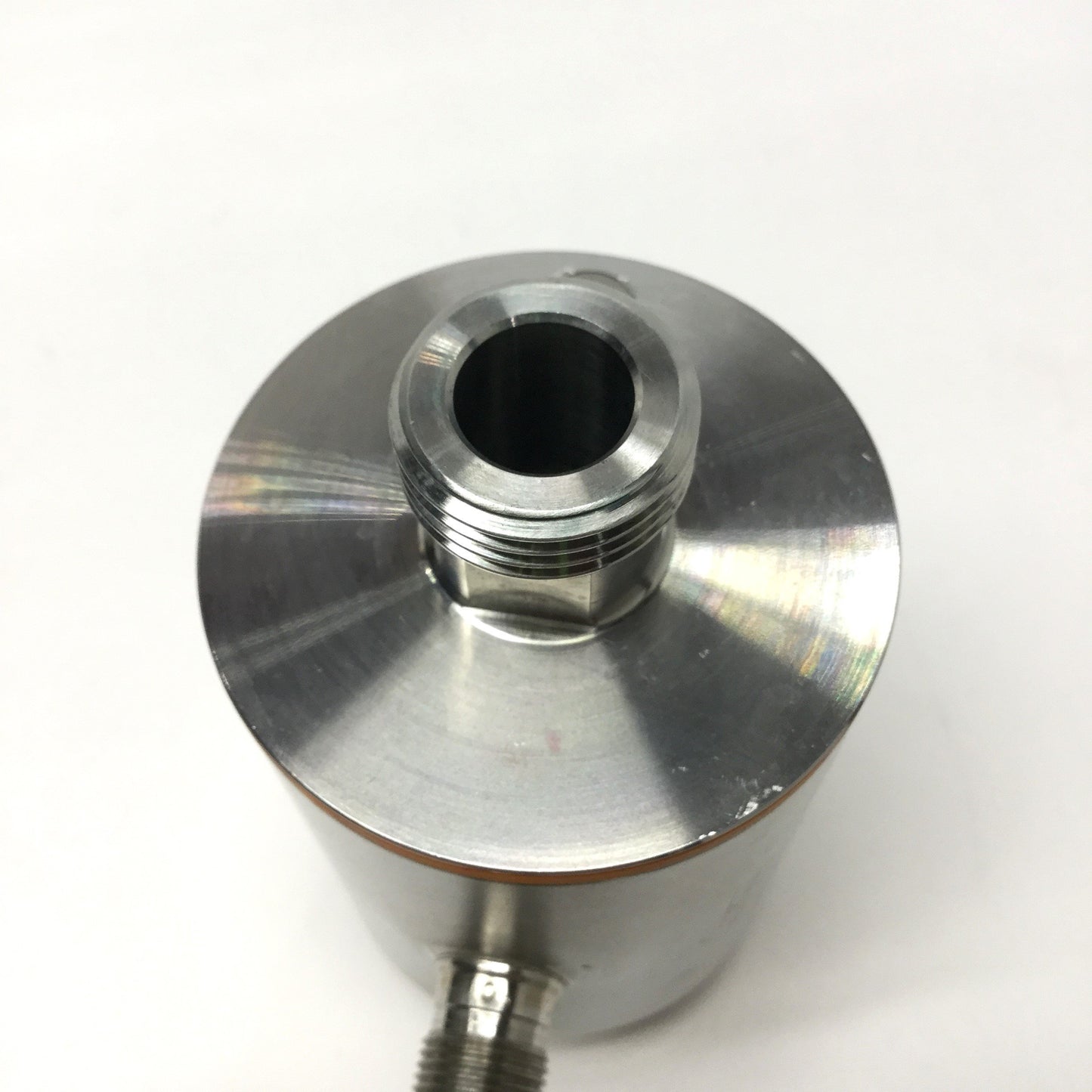 Used IFM SM6001 Magnetic Inductive Flow Meter Monitor, 6.6GPM, 19-30VDC, G1/2 Ports