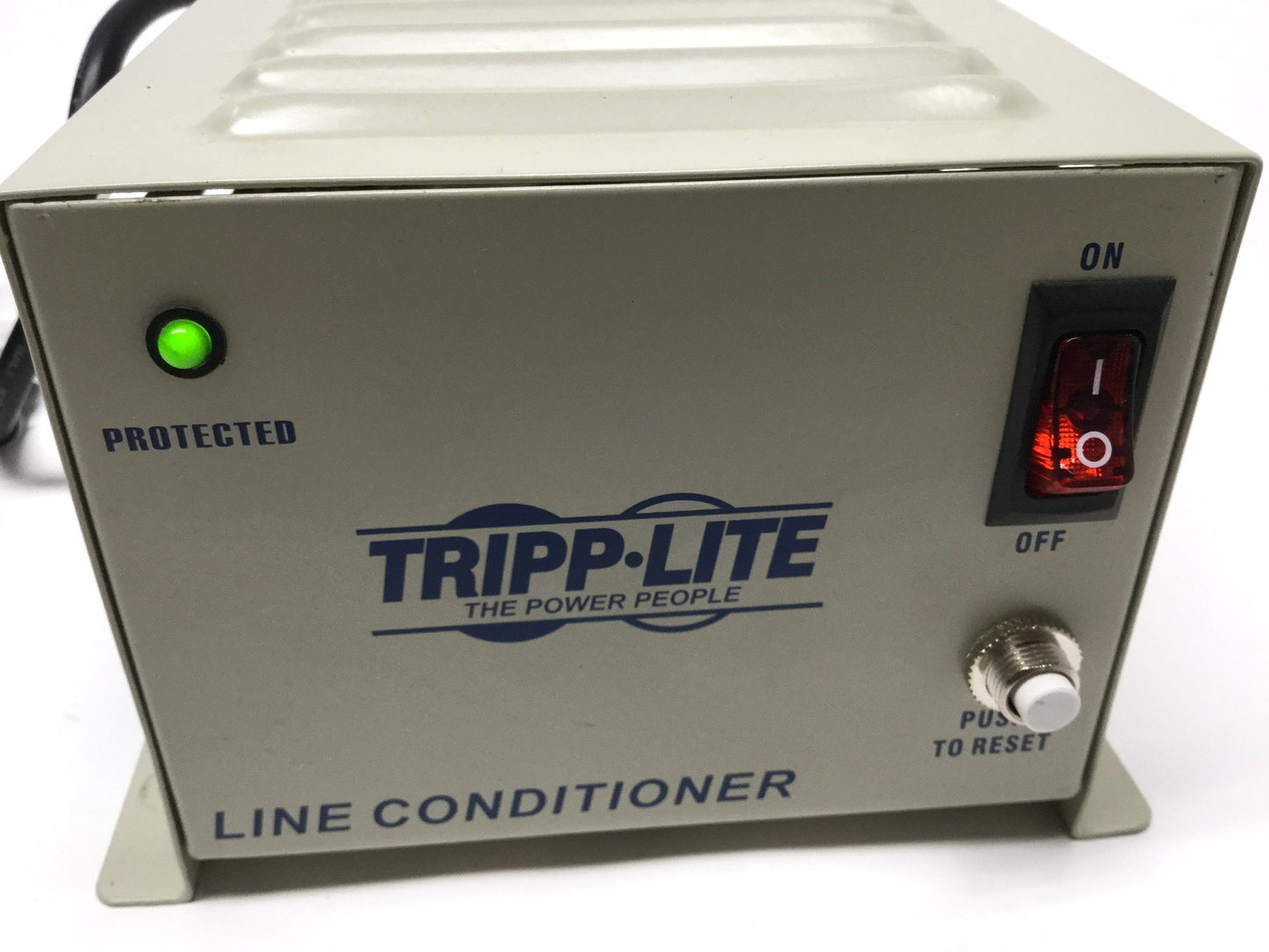 Used Tripp Lite LS604WM Line Voltage Conditioner Regulator 120V 5A In, 120V 600W Out