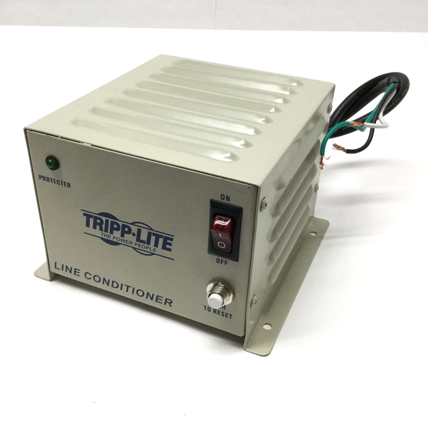 Used Tripp Lite LS604WM Line Voltage Conditioner Regulator 120V 5A In, 120V 600W Out