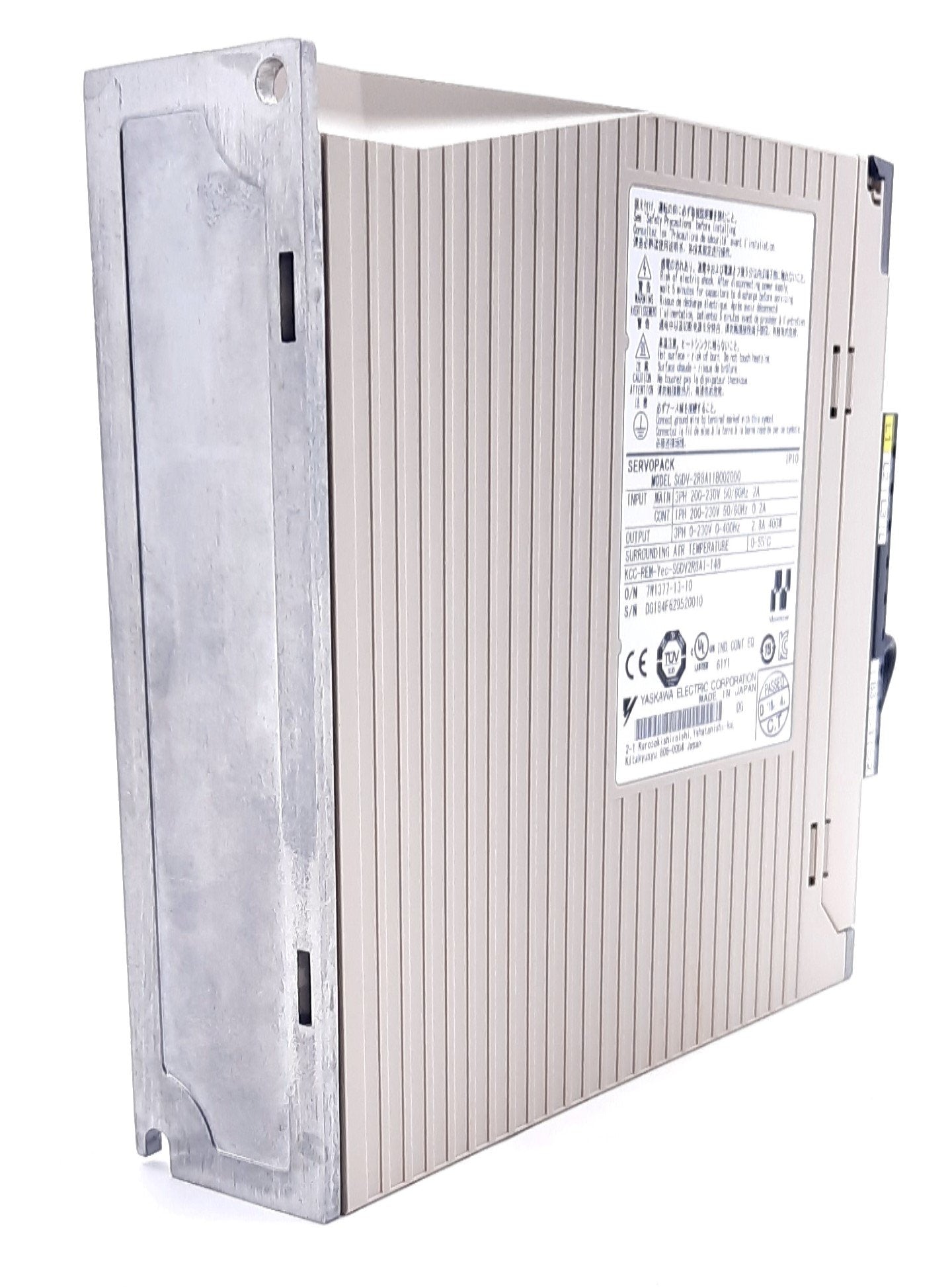 Used Yaskawa SGDV-2R8A11B002000 Servo Drive, 3PH 200-230VAC, 2.8A 400W Output