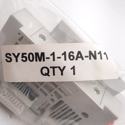 New SMC SY50M-1-16A-N11 Supply/Exhaust Block Assembly For SY5000, ø3/8in One-Touch