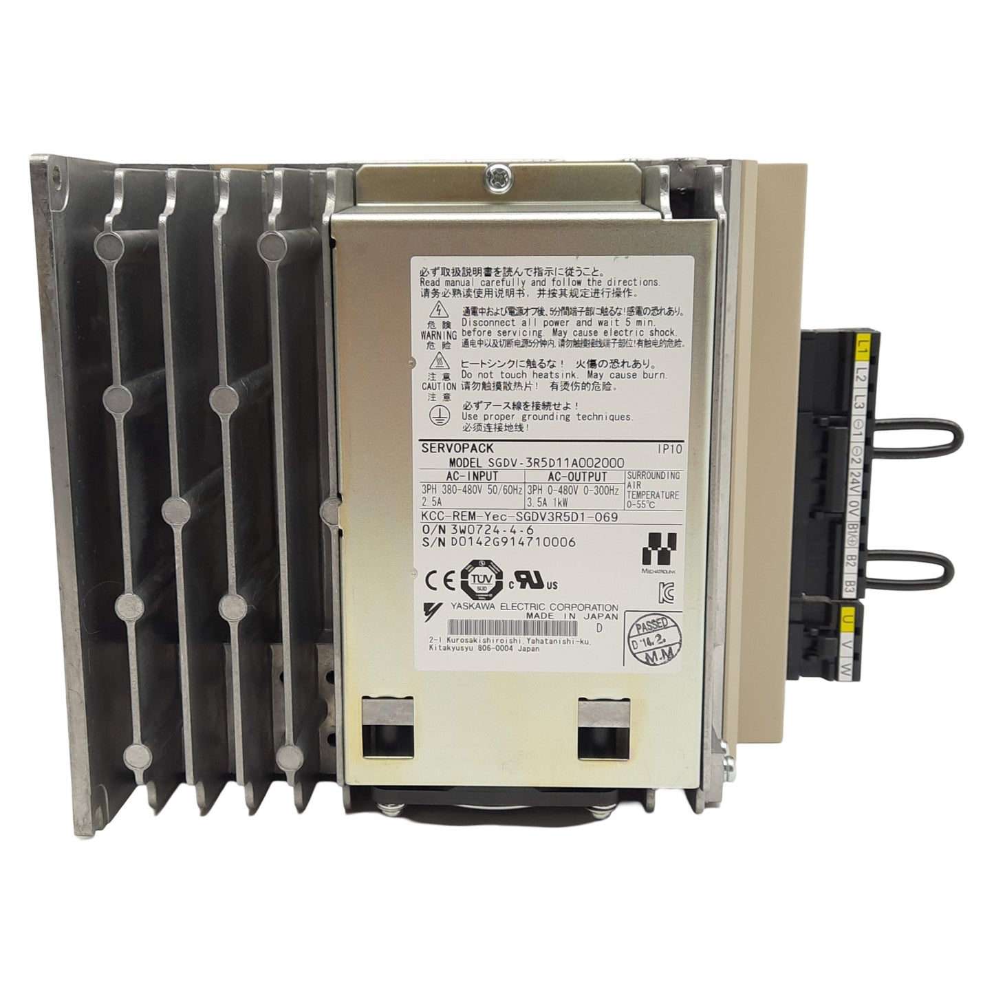 New Yaskawa SGDV-3R5D11A Servopack, 3PH 380-480VAC Input, 3PH 0-480VAC 1kW Output