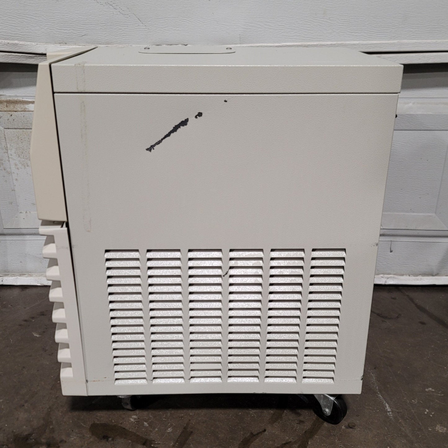 Used Lytron RC006G03CB2M050 Kodiak Recirculating Chiller 825W, 1.3GPM, 115VAC 9.9A