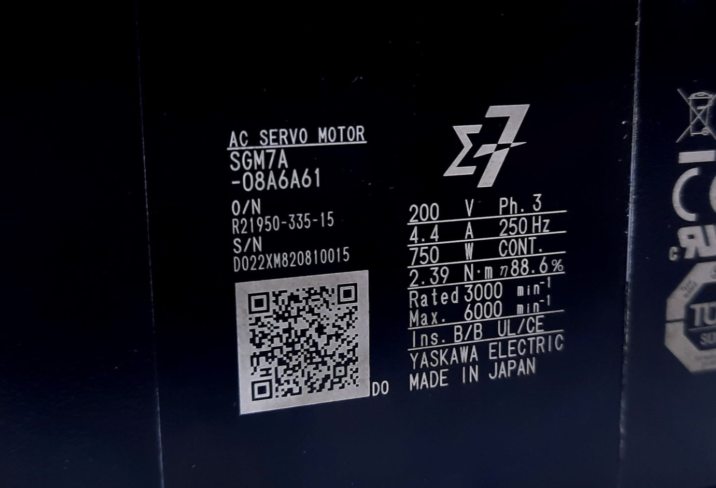 New – Open box Yaskawa SGM7A-08A6A61 Sigma 7 Rotary Motor Servo Motor 3 Phase 200VAC 4.4A