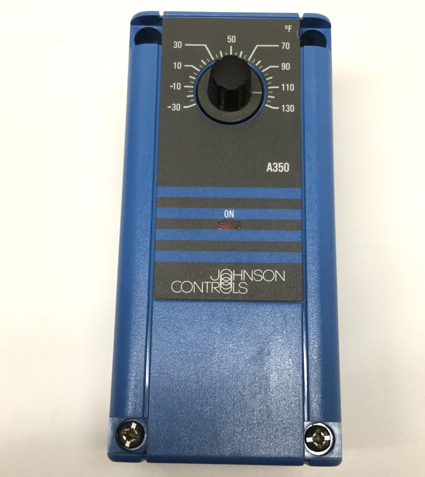 Used Johnson A350AA-1 Temperature Control ON/OFF Switch SPDT -30°F to 130°F, 30° Diff