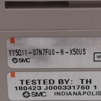 New SMC VV5Q11-07N7FU0-N-X50US Pneumatic Manifold, 7 Station, ø1/4in One-Touch Ports
