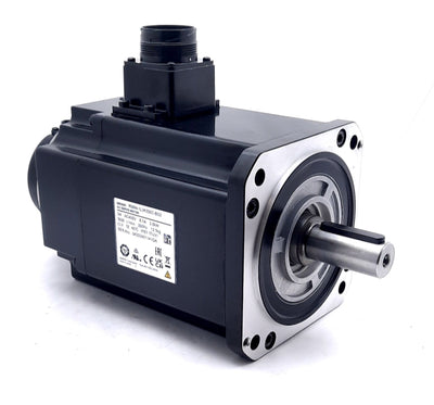 New Omron R88M-1L3K030C-BS2 AC Servo Motor 3 Phase w/Brake 400VAC 8.7A 3kW 3000rpm