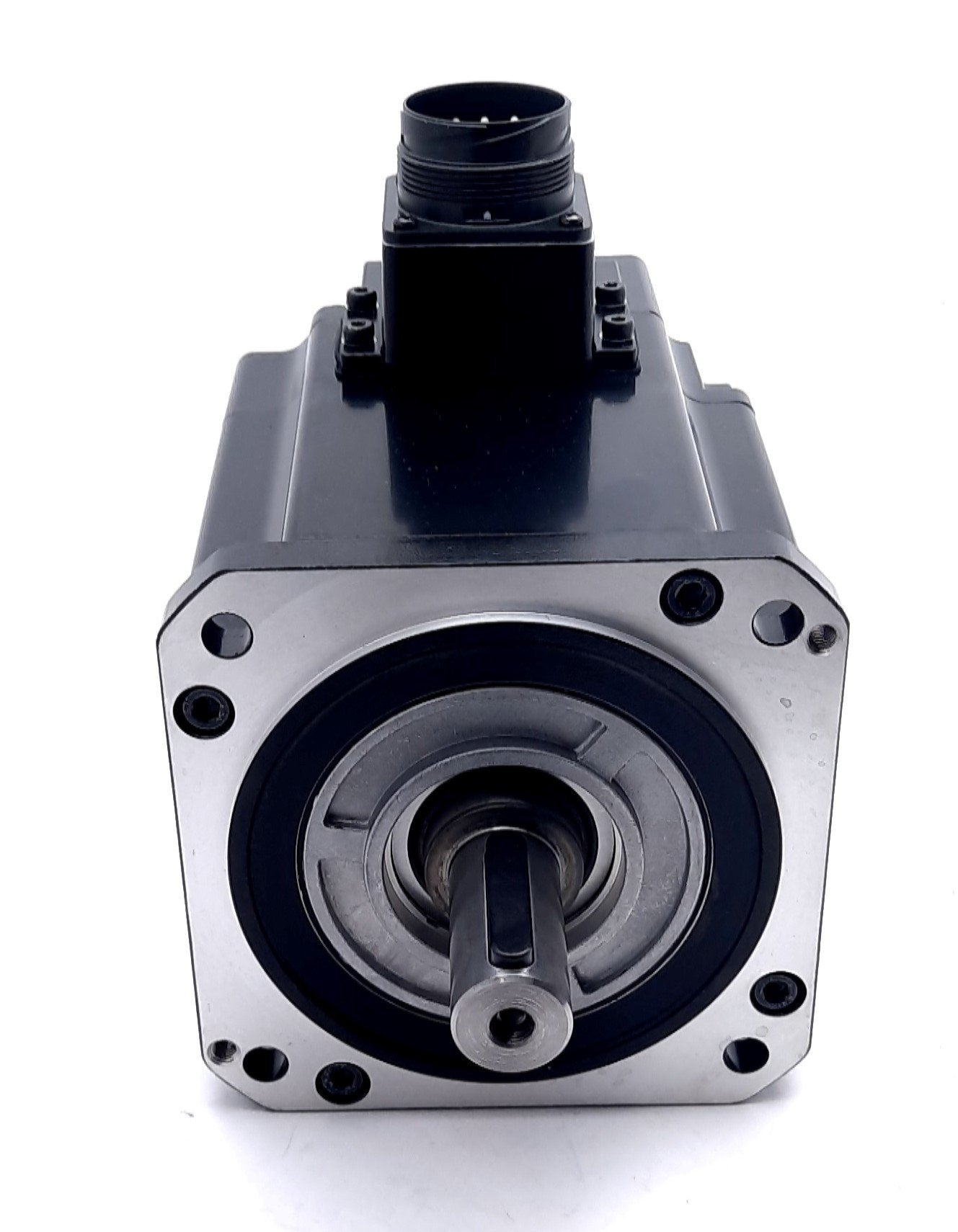 New Omron R88M-1L3K030C-BS2 AC Servo Motor 3 Phase w/Brake 400VAC 8.7A 3kW 3000rpm