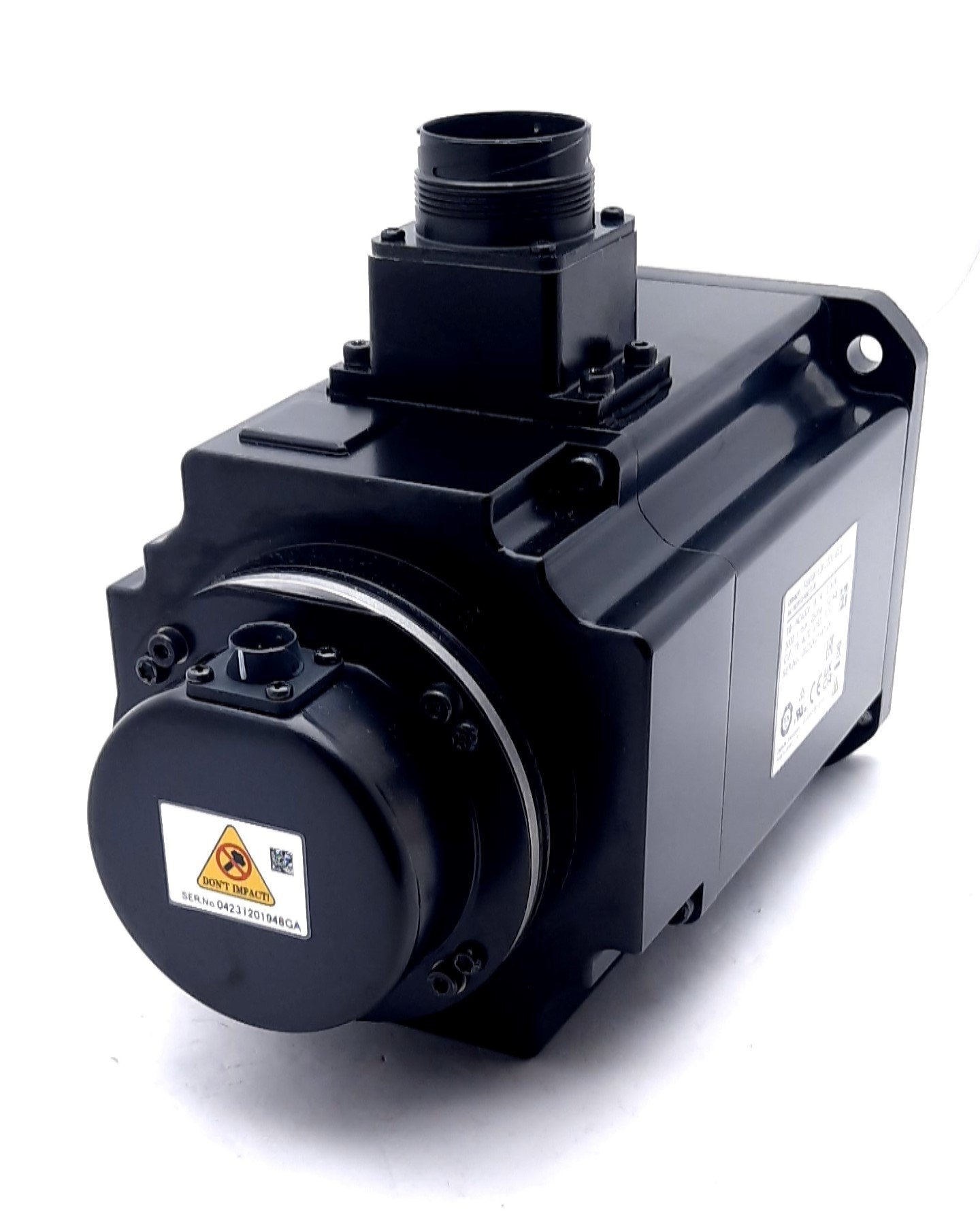 New Omron R88M-1L3K030C-BS2 AC Servo Motor 3 Phase w/Brake 400VAC 8.7A 3kW 3000rpm