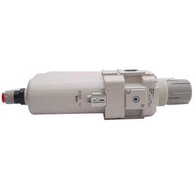 New SMC AW40K-N04C-2Z-B Filter Regulator, 1/2in NPT Port, 150psi, 5µm Filter